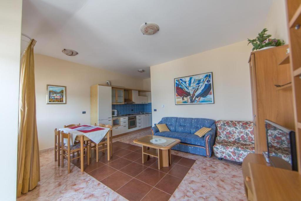 Rooms Porto Savudrija Exterior photo